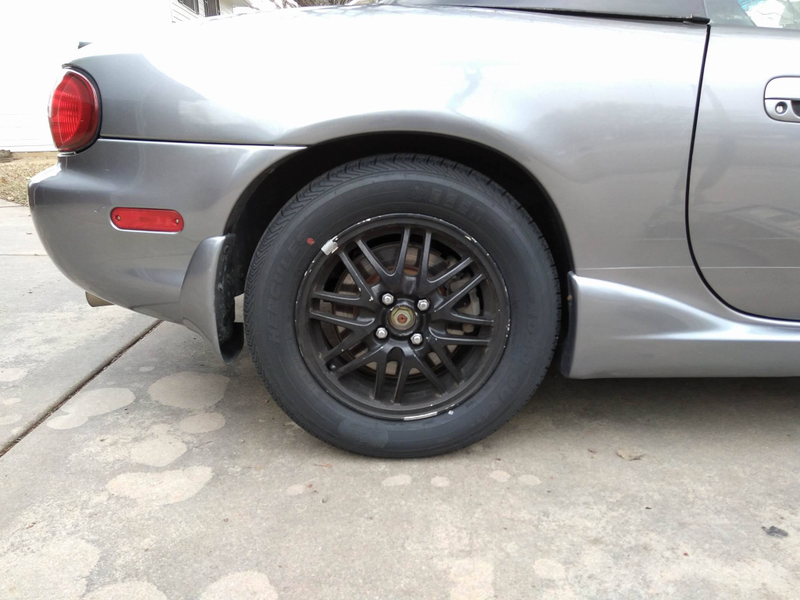 Illustration for article titled Gunmetal Grey is best wheel color